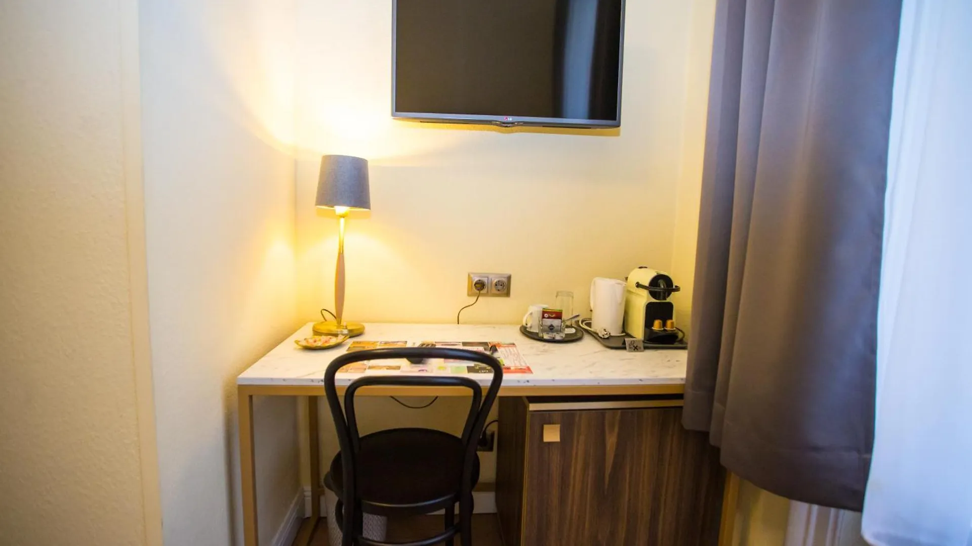 Pensionat Private Comfort Stephansplatz - Self Check In Hotell Wien