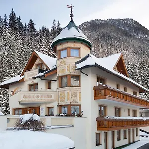 https://hotel-garni-bellevue.ischgl-hotels.net